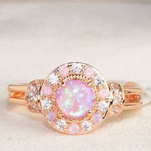 Fragrant jewels Heavenly opal rose gold ring